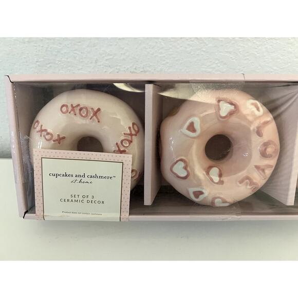 Cupcakes and Cashmere Donuts LOVE and Sprinkles PINK - Picture 2 of 4